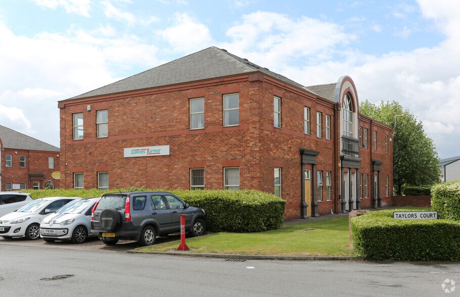 Taylors Ct, Rotherham à louer - Photo du bâtiment - Image 2 de 3