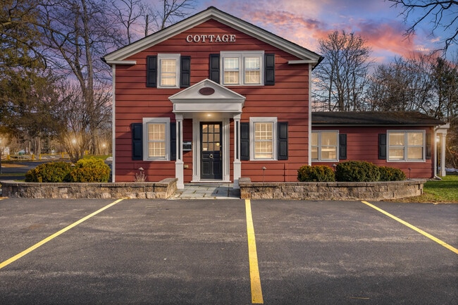 Plus de détails pour 1478 Marsh Rd, Pittsford, NY - Bureau/Commerce de détail à louer