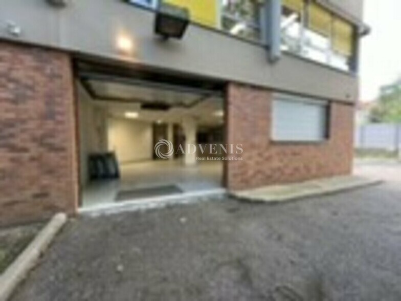 Office in Épinay-sur-Orge for lease - Building Photo - Image 3 of 12