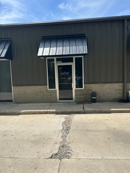 2107 E Home Rd, Springfield, OH for lease - Building Photo - Image 3 of 9