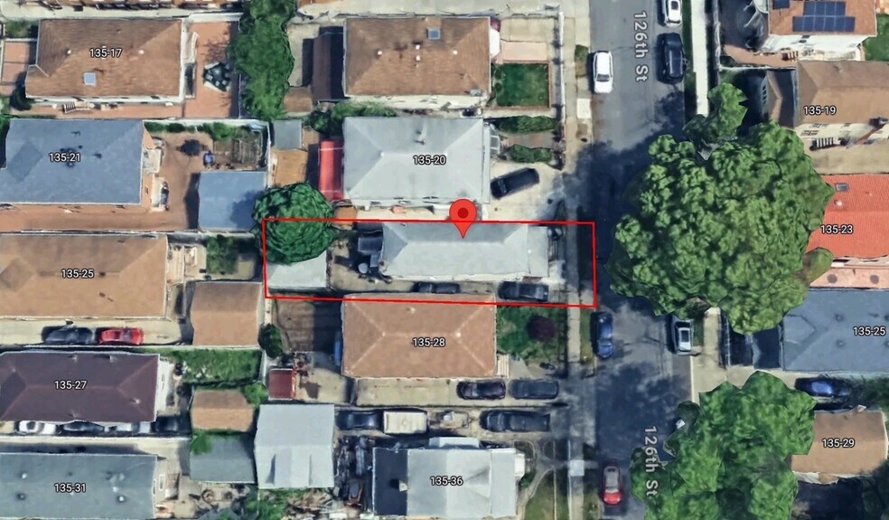 13524 126th St, South Ozone Park, NY à vendre - Aérien - Image 2 de 7
