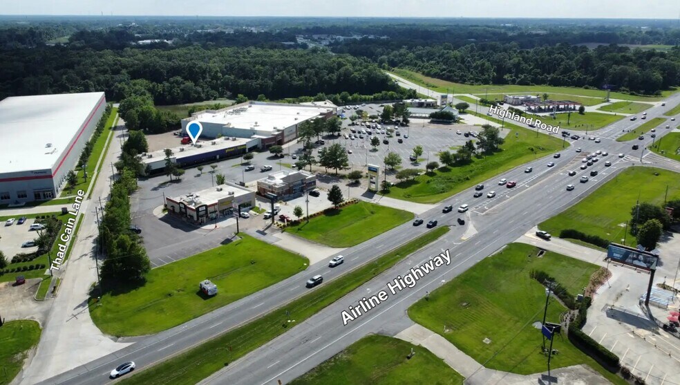 15128 Airline Hwy, Baton Rouge, LA à louer - Photo du bâtiment - Image 2 de 4
