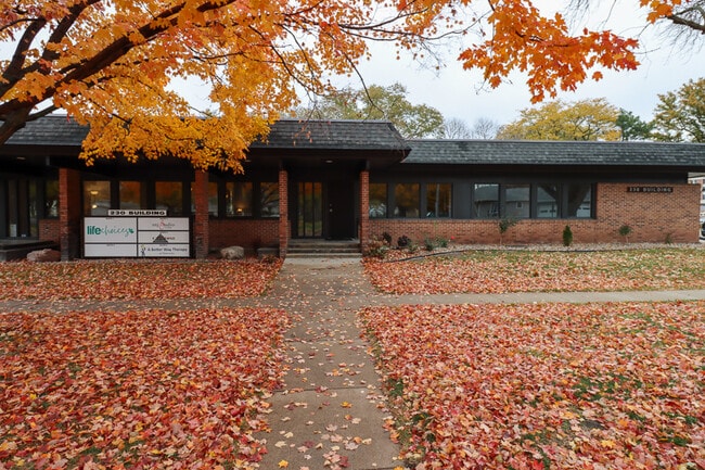 More details for 230 E 22nd St, Fremont, NE - Office for Lease