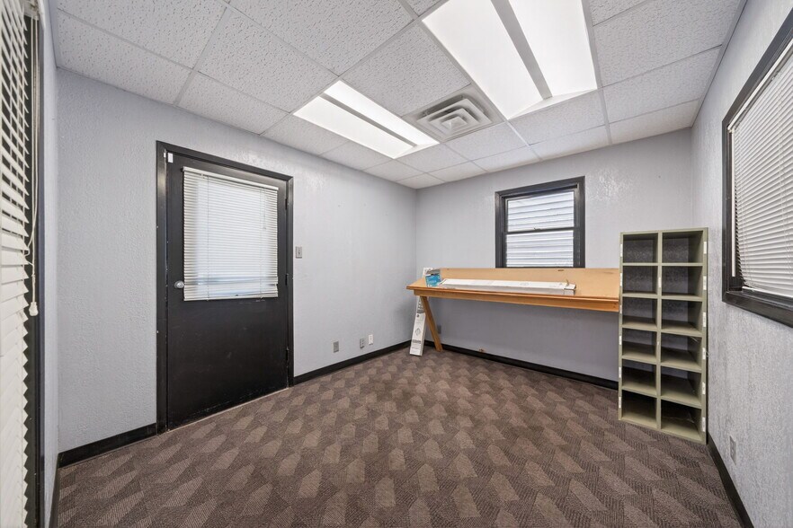 1102 W Laurel St, San Antonio, TX à louer - Photo intérieure - Image 3 de 8