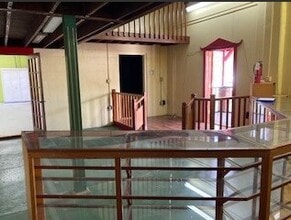 1702 W Cass St, Tampa, FL for lease Building Photo- Image 2 of 5