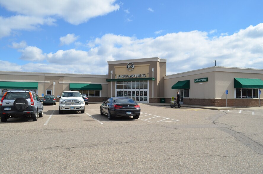 16731 Highway 13 S, Prior Lake, MN à louer - Photo du bâtiment - Image 3 de 4