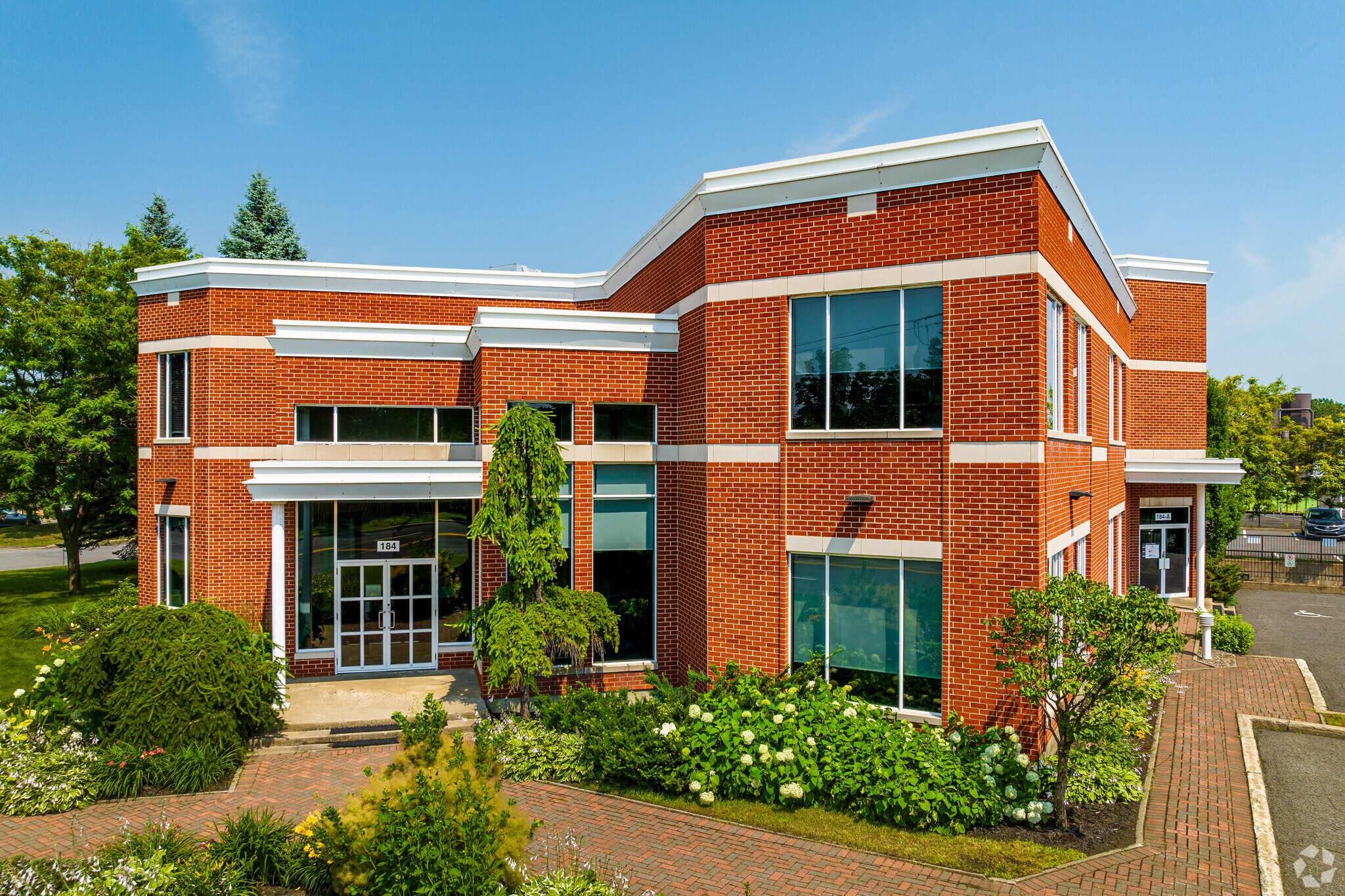 184 Rue De Normandie, Boucherville, QC à louer Photo principale- Image 1 de 7