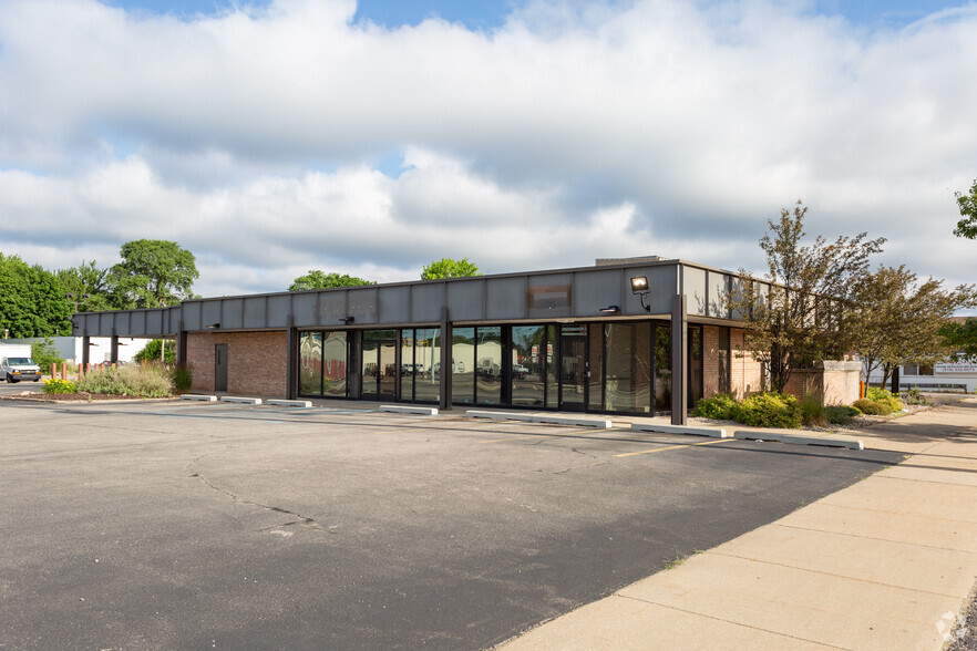 4333 S Division Ave, Grand Rapids, MI for sale - Primary Photo - Image 1 of 1