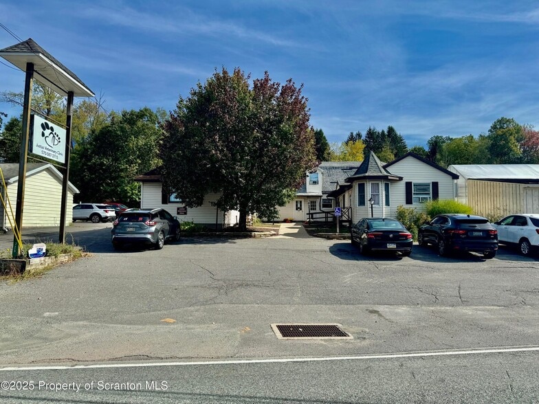 1324 Justus Blvd, Clarks Summit, PA for lease - Primary Photo - Image 1 of 7