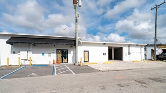 Plus de détails pour 12260 NE 13th Ct, North Miami, FL - Industriel à louer