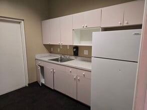 3515 Del Prado Blvd S, Cape Coral, FL for lease Interior Photo- Image 2 of 7