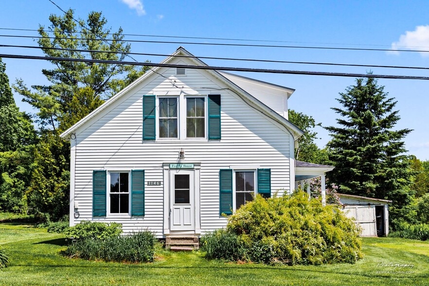 16 Sterling Dr, Craftsbury Common, VT for sale - Building Photo - Image 3 of 14