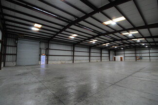 Plus de détails pour 2030 58th Avenue Cir E, Bradenton, FL - Industriel/Logistique à louer