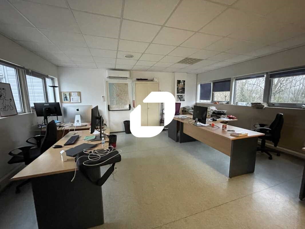 Bureau dans Bordeaux à louer Photo intérieure- Image 1 de 7