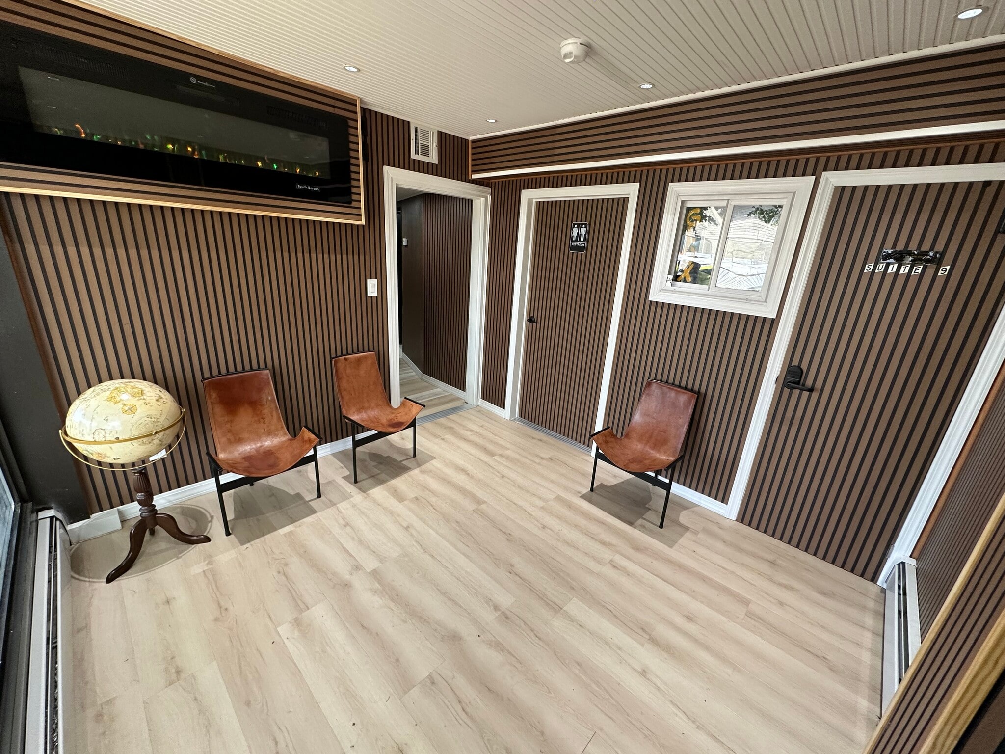 144 Grove Ave, Cedarhurst, NY for lease Interior Photo- Image 1 of 3