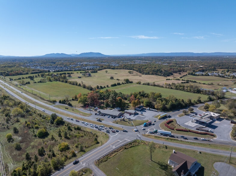 4000 Stonewall Jackon Hwy, White Post, VA for sale - Aerial - Image 2 of 6