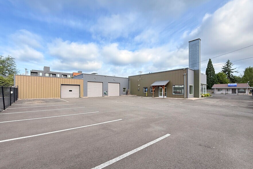 143 NE Elliott Ave, Gresham, OR à vendre - Photo du bâtiment - Image 2 de 10