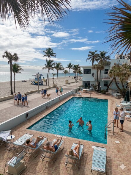 2800 N Surf Rd, Hollywood, FL à vendre - Photo du bâtiment - Image 1 de 17