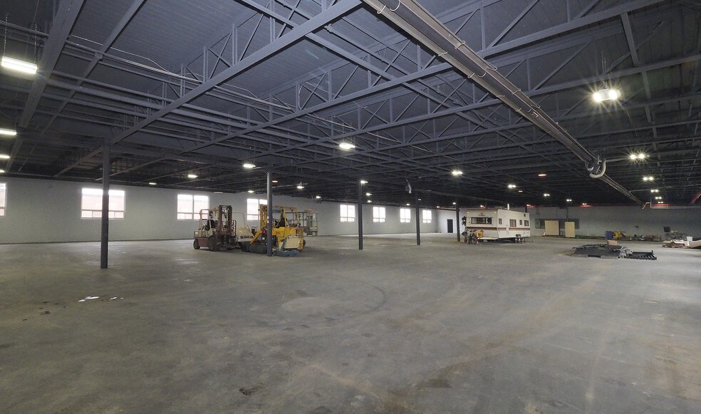 395 Franklin Blvd, Cambridge, ON for sale - Building Photo - Image 1 of 1