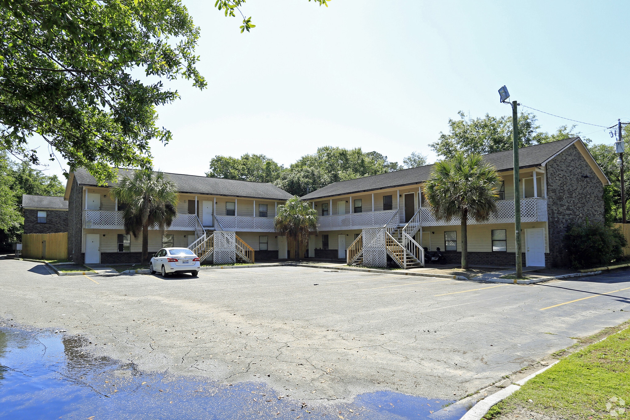 5735 Chatham Ave, North Charleston, SC à vendre Photo principale- Image 1 de 8