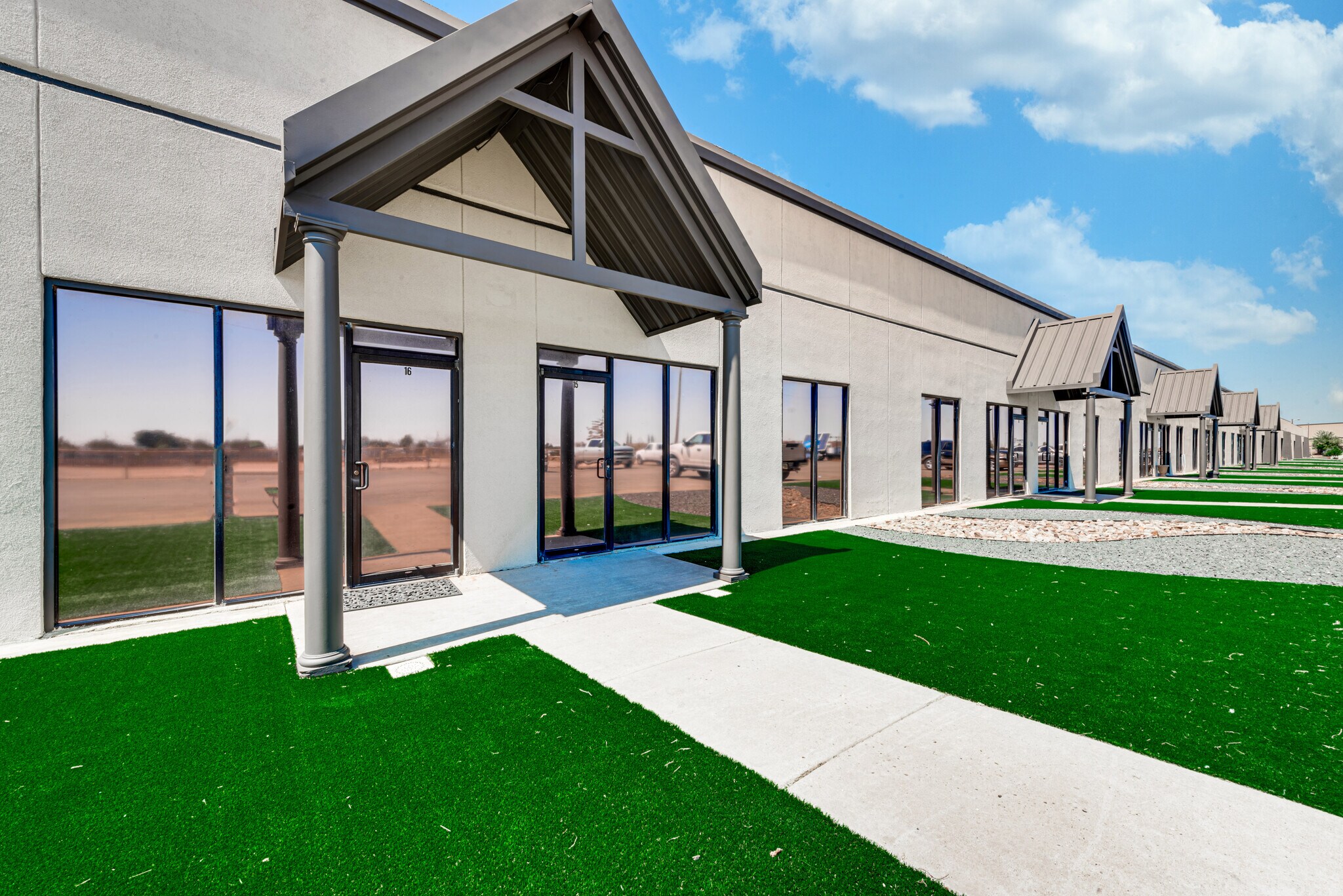 5023 Princeton Ave, Midland, TX à louer Photo du bâtiment- Image 1 de 13