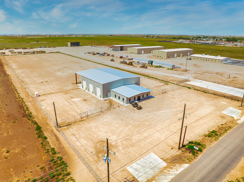 2411 E County Rd 140, Midland, TX for lease - Building Photo - Image 3 of 10