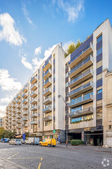 Bureau dans 59-65 Rue De Courcelles, Paris à louer - Photo du bâtiment - Image 2 de 3