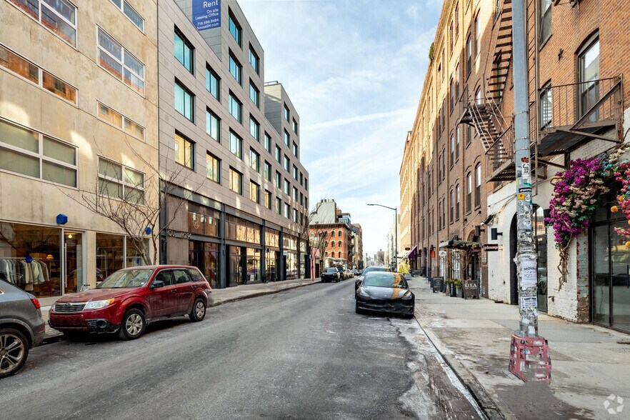 94 N 3rd St, Brooklyn, NY à louer - Photo du bâtiment - Image 3 de 5