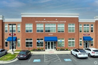 43130 Amberwood Plz, South Riding, VA for lease Building Photo- Image 2 of 4