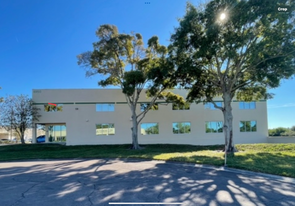 26,276 SF Office/Warehouse or Mfg Facility - Entrepôt