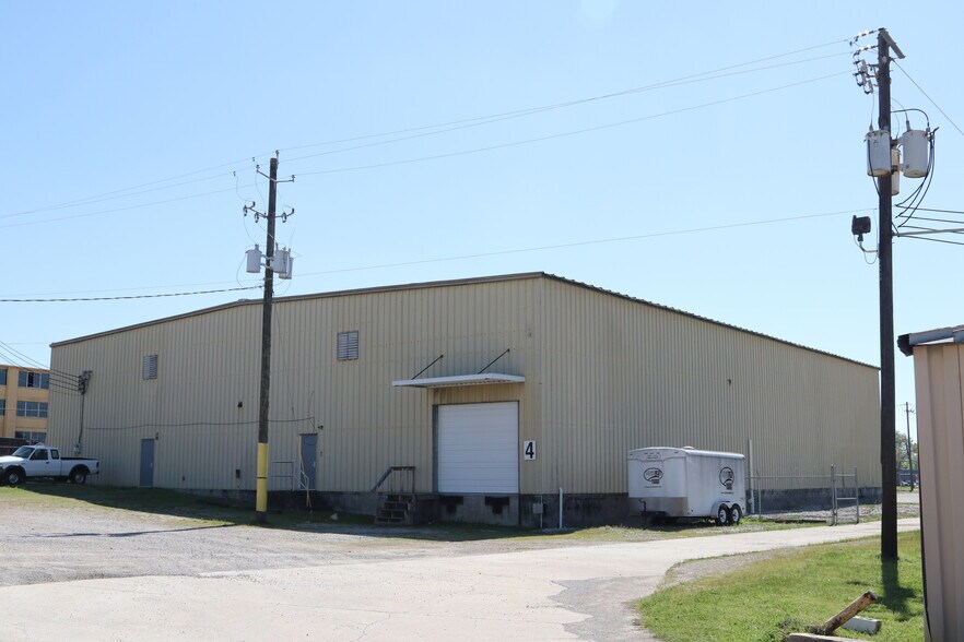 401 7th St, Birmingham, AL à louer - Photo du bâtiment - Image 2 de 2