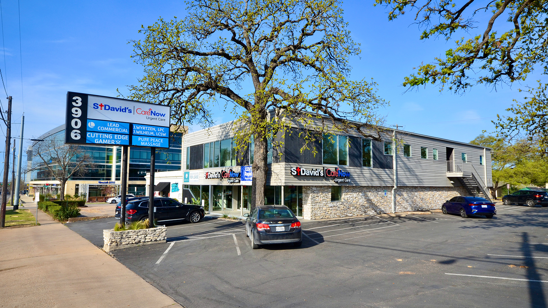 3906 N Lamar Blvd, Austin, TX à louer Photo du bâtiment- Image 1 de 6