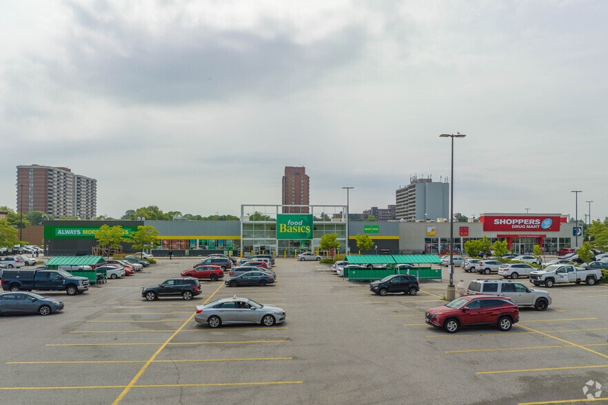 255 Morningside Ave, Toronto, ON for lease - Building Photo - Image 2 of 6