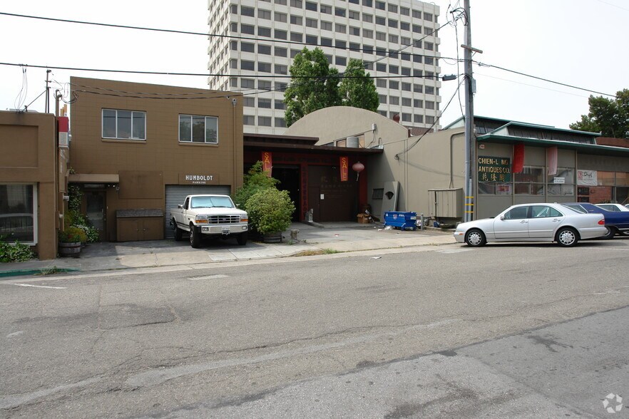 84 E 21st Ave, San Mateo, CA à louer - Photo du bâtiment - Image 3 de 12