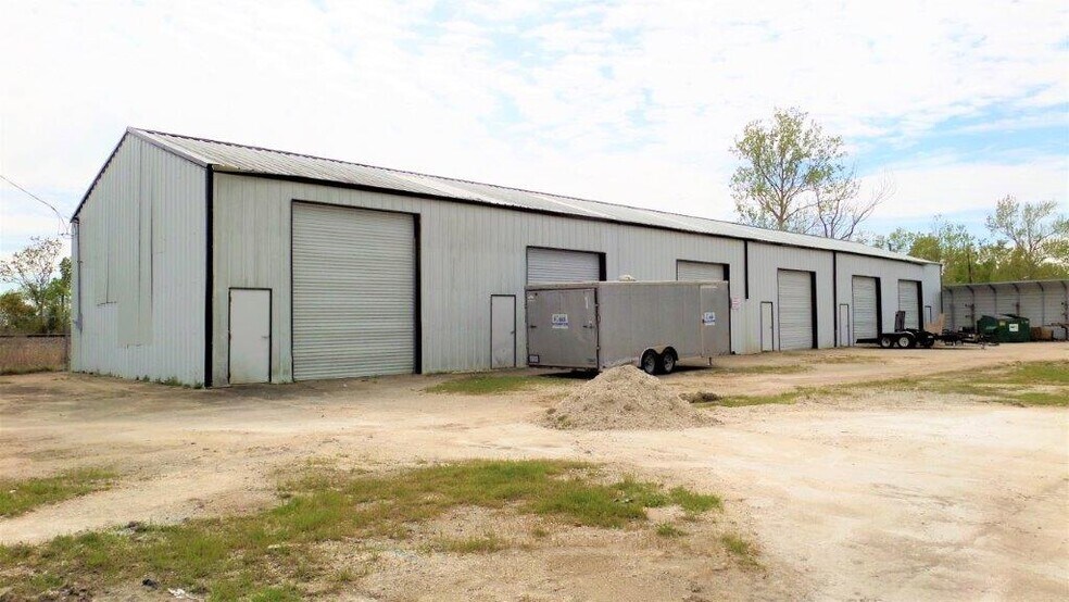 160 Highway 3256, Lake Charles, LA à louer - Photo principale - Image 1 de 9