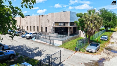 5601-5603 NW 159th St, Hialeah, FL for lease Interior Photo- Image 2 of 19