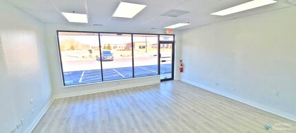 109 W Romeo Rd, Romeoville, IL for lease Interior Photo- Image 2 of 3