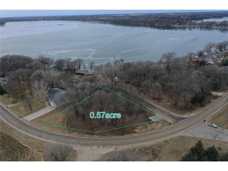 # North Eagle Road, Willmar, MN à vendre - Photo principale - Image 1 de 1