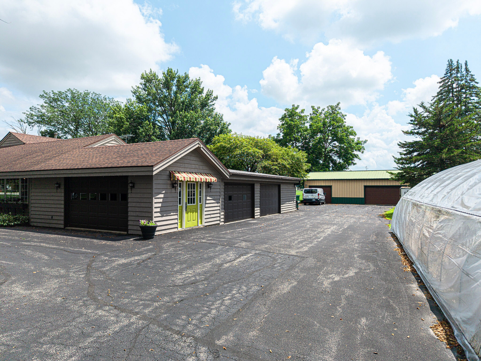 1126 E State St, Sycamore, IL for lease Building Photo- Image 1 of 38