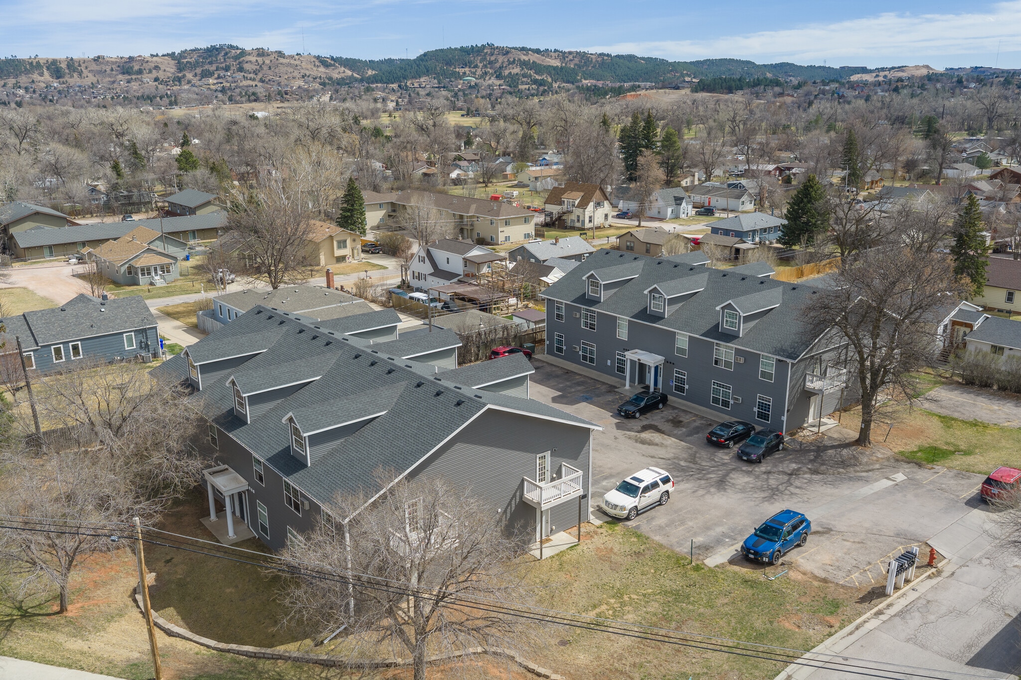 1920 Monte Vista Dr, Rapid City, SD for sale Primary Photo- Image 1 of 59