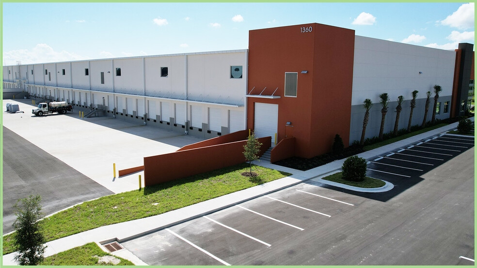 1315 Jack Junction Way, Apopka, FL for lease - Building Photo - Image 2 of 6