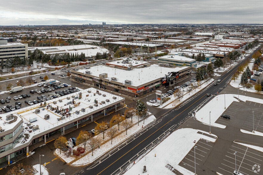 398 Ferrier St, Markham, ON à louer - Aérien - Image 2 de 2