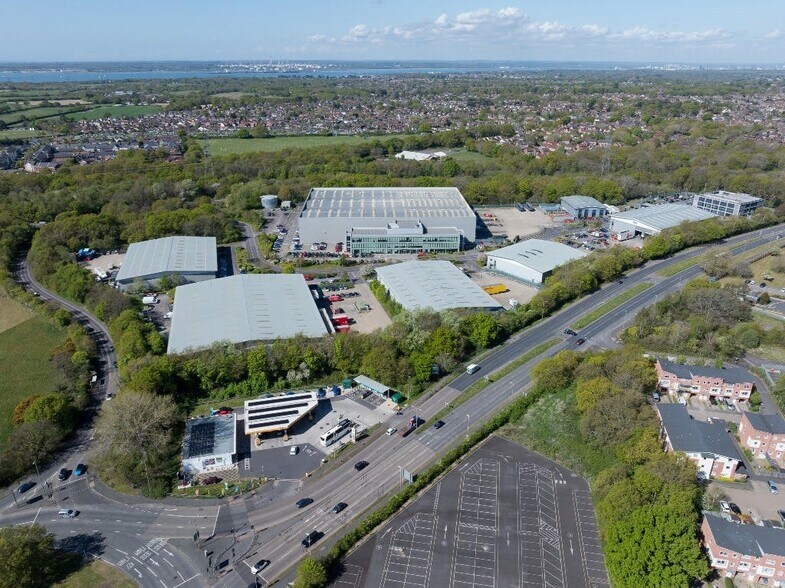Kites Croft Business Park, Fareham à louer - Photo du bâtiment - Image 3 de 6