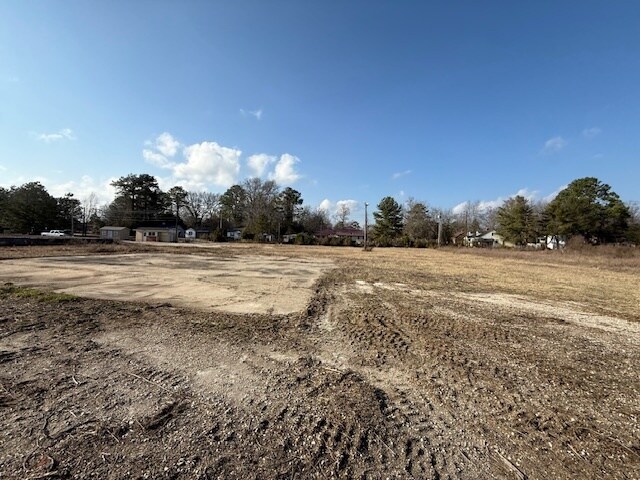 301 S Parsonage St, Bennettsville, SC à louer - Photo du bâtiment - Image 3 de 5
