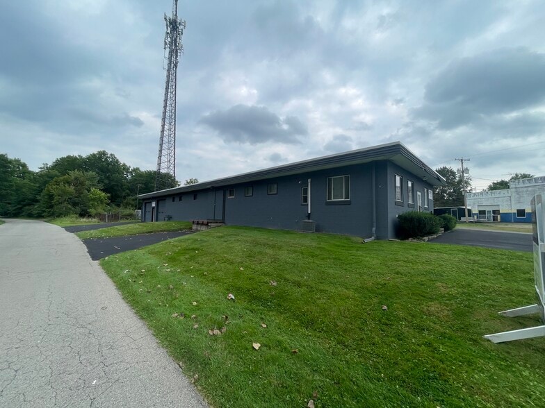 10 Rhoda St, Farrell, PA for lease - Building Photo - Image 3 of 27