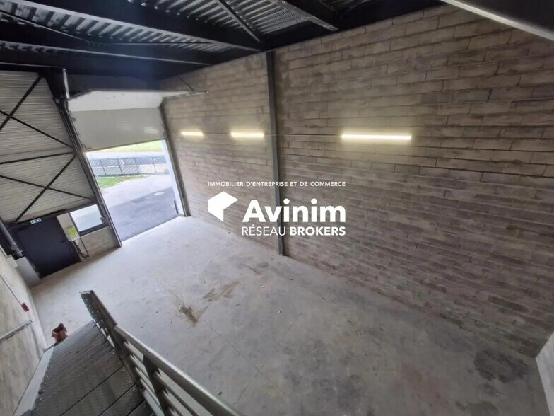 Industrial in Tremblay-en-France for lease - Interior Photo - Image 3 of 5
