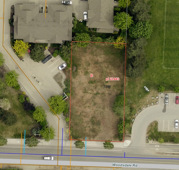 3386 Woodsdale Rd, Lake Country, BC for sale - Building Photo - Image 2 of 3