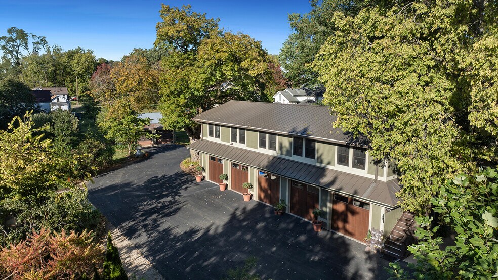 409 N State St, Franklin Grove, IL à vendre - Photo du bâtiment - Image 3 de 18