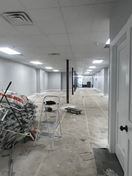 906 Summit Ave, Union City, NJ for lease - Building Photo - Image 2 of 6