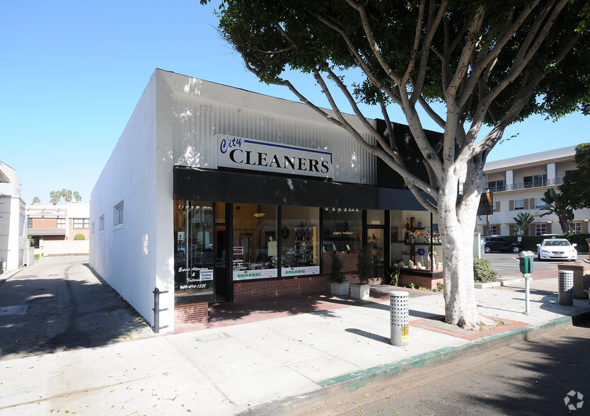 224-226 Ocean Ave, Laguna Beach, CA for lease - Primary Photo - Image 3 of 27